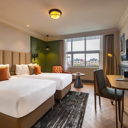 Sarovar Portico Srinagar Kültér fotó
