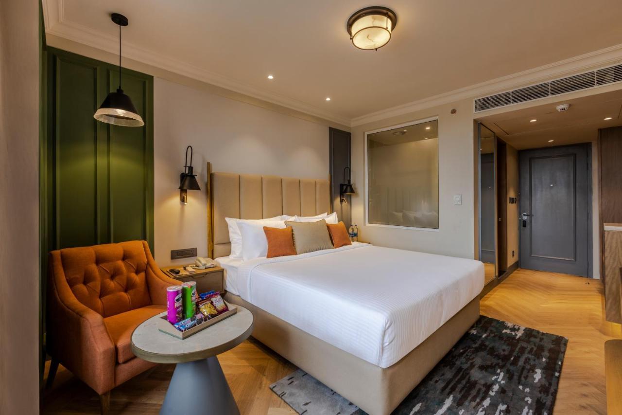 Sarovar Portico Srinagar Kültér fotó